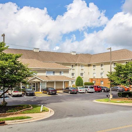 Suburban Studios Near University Of North Carolina-Charlotte Exteriör bild